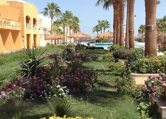 Aqua Fun Club Resort 3*