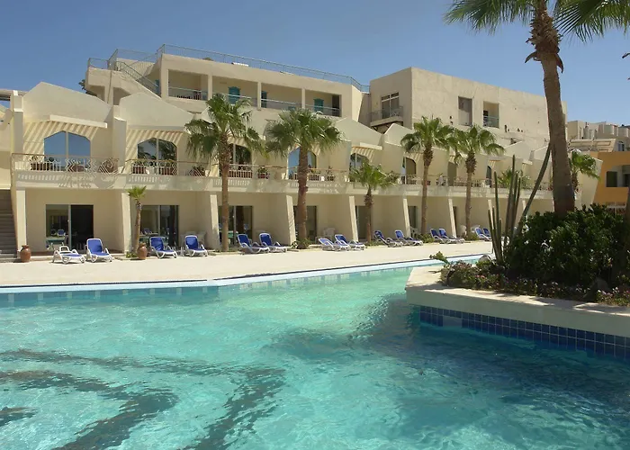 Aqua Fun Club Resort 3*
