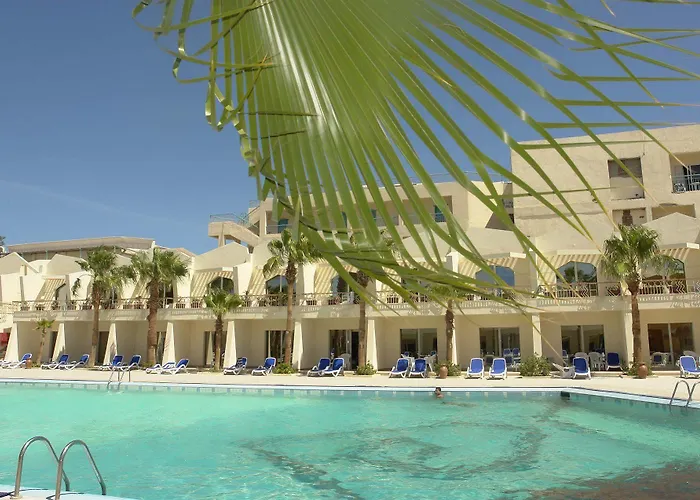 Aqua Fun Club Resort 3*